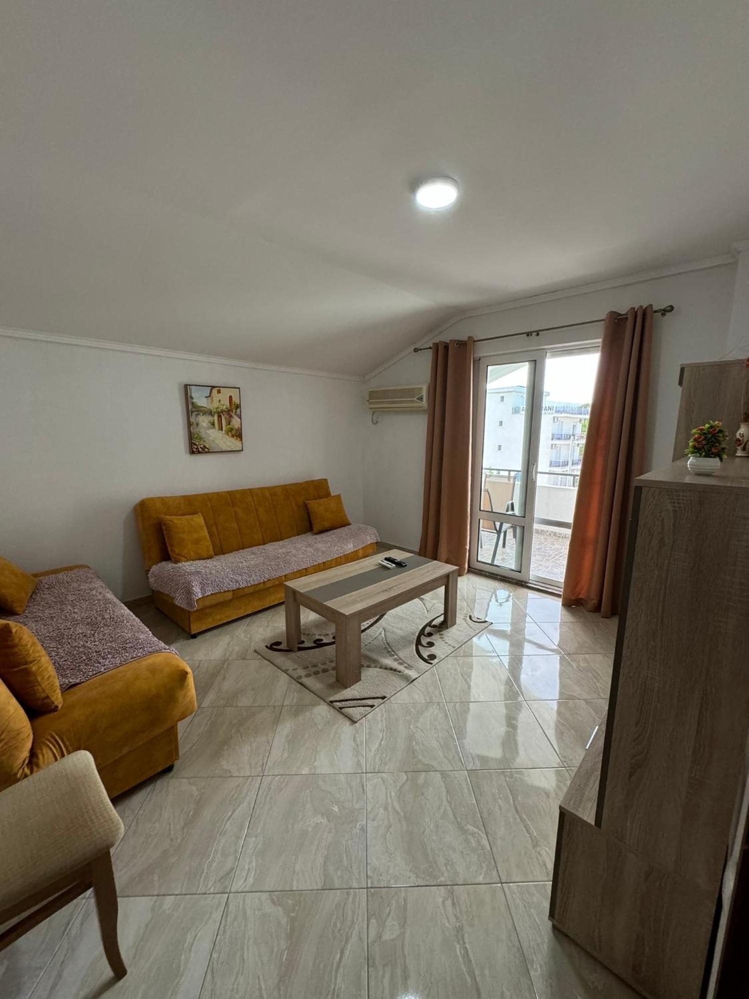 Berin Apartments Улцинь Екстер'єр фото