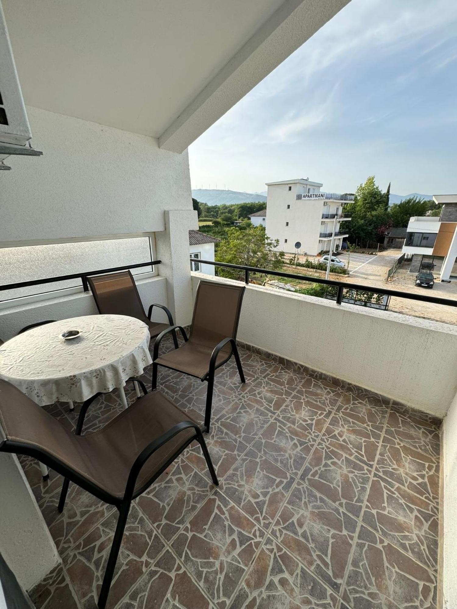 Berin Apartments Улцинь Екстер'єр фото