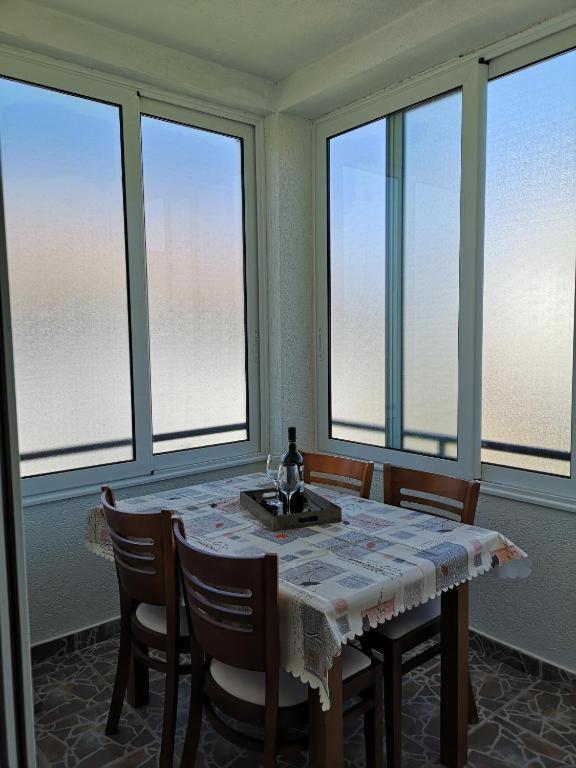 Berin Apartments Улцинь Екстер'єр фото