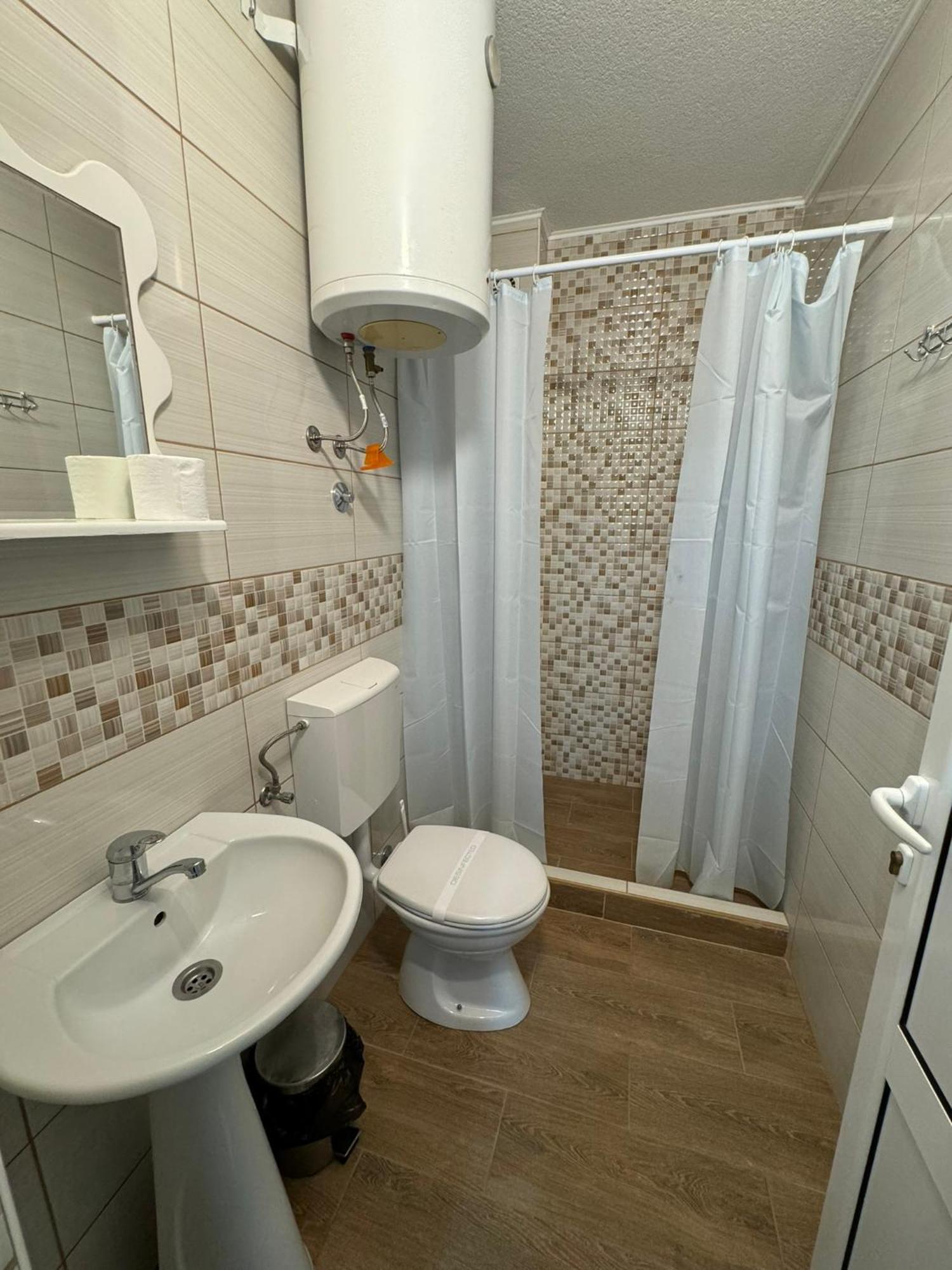 Berin Apartments Улцинь Екстер'єр фото