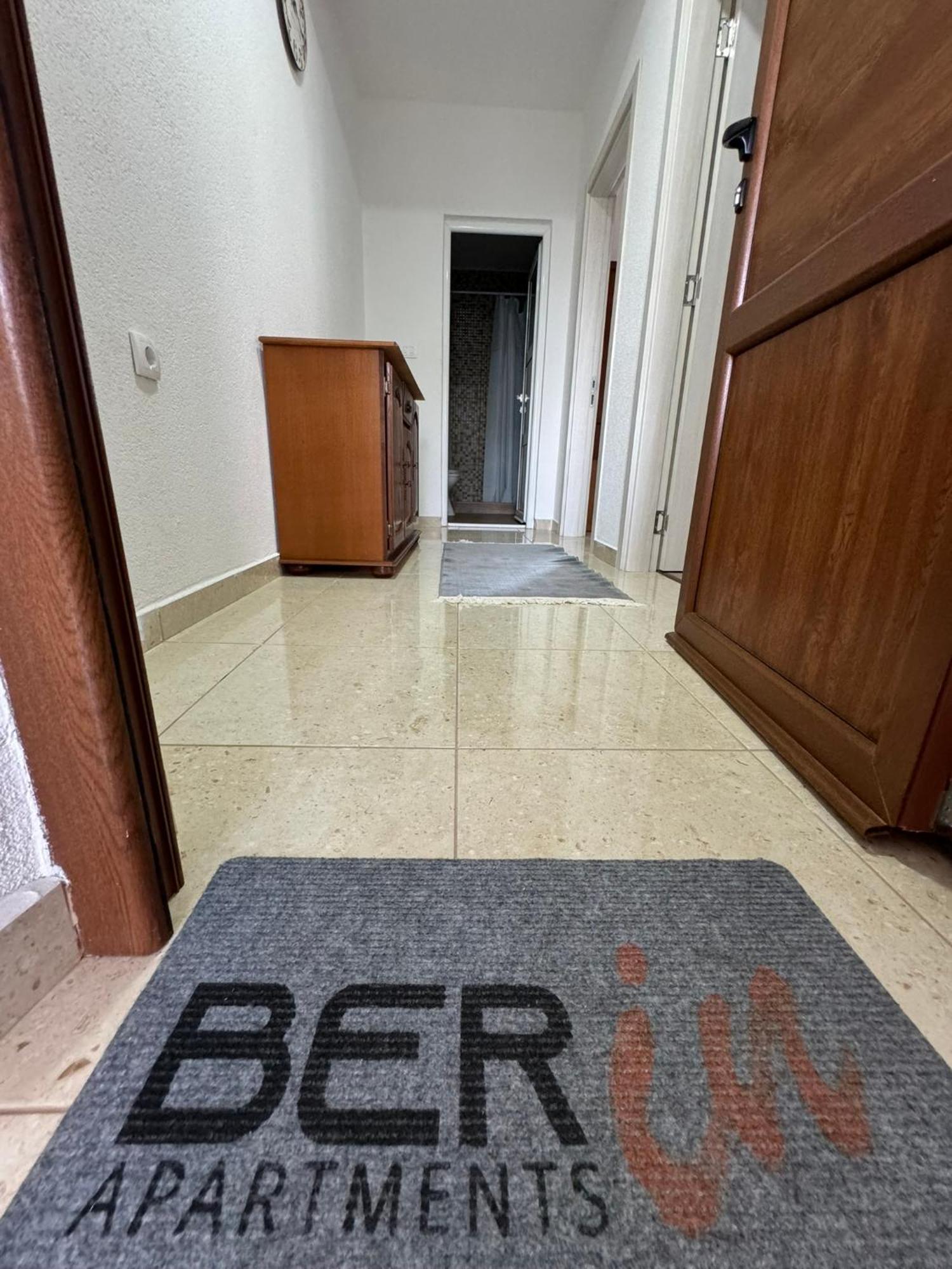 Berin Apartments Улцинь Екстер'єр фото