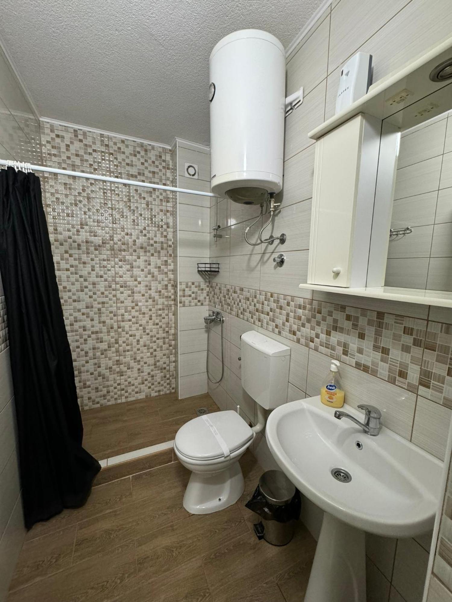 Berin Apartments Улцинь Екстер'єр фото