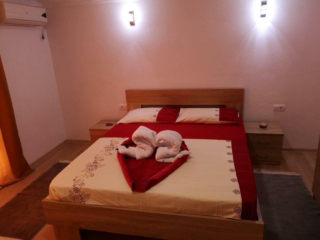 Berin Apartments Улцинь Екстер'єр фото
